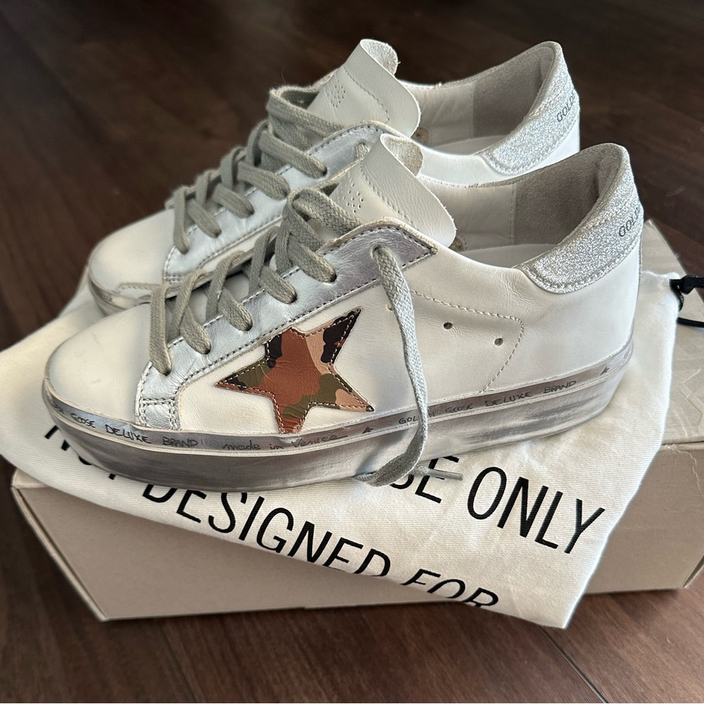 GOLDEN GOOSE Hi Star Sneakers